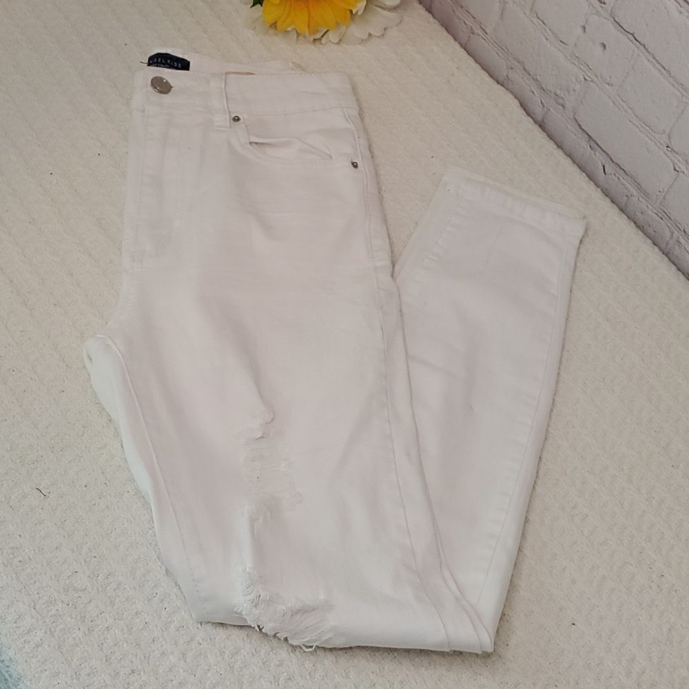 Angel Kiss Denim Collection - Picture 7 of 8